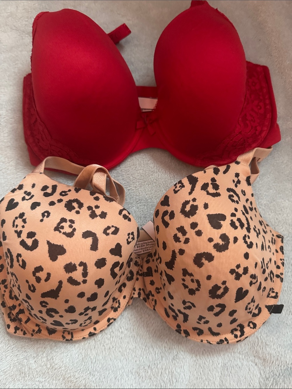 Victoria's Secret 2-Pack $30 Red & Leopard Nude